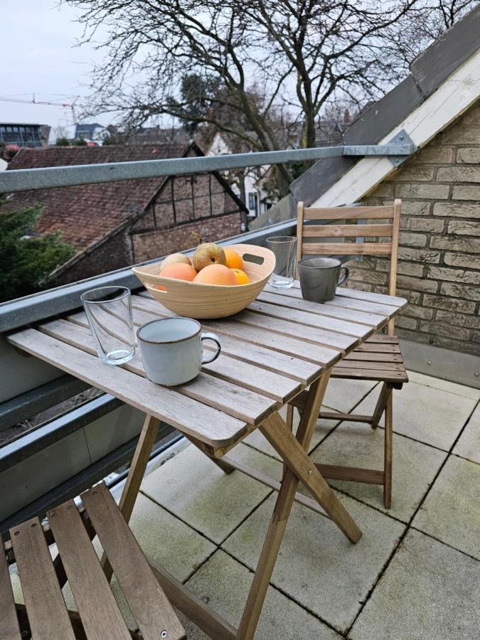 Modern Studio Near Düsseldorf Airport & Messe/fair Meerbusch